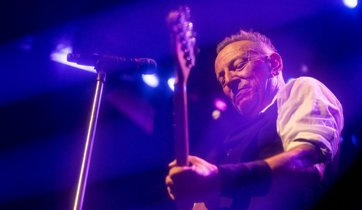 Bruce Springsteen: - Koniec końców, tak naprawdę mamy tylko siebie nawzajem. (fot. Rob DeMartin)